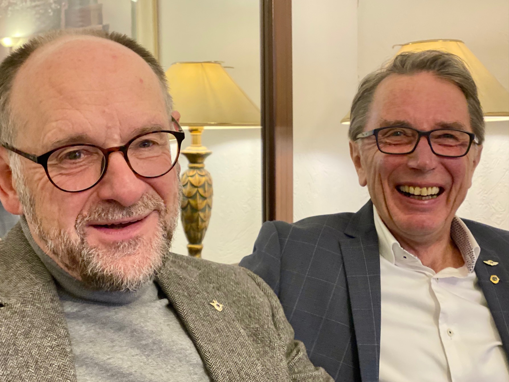 Dirk Janßen und Jörg Emmert vom Lions Club Wolfenbüttel freuen sich über ein erfolgreiches Jahr 2024