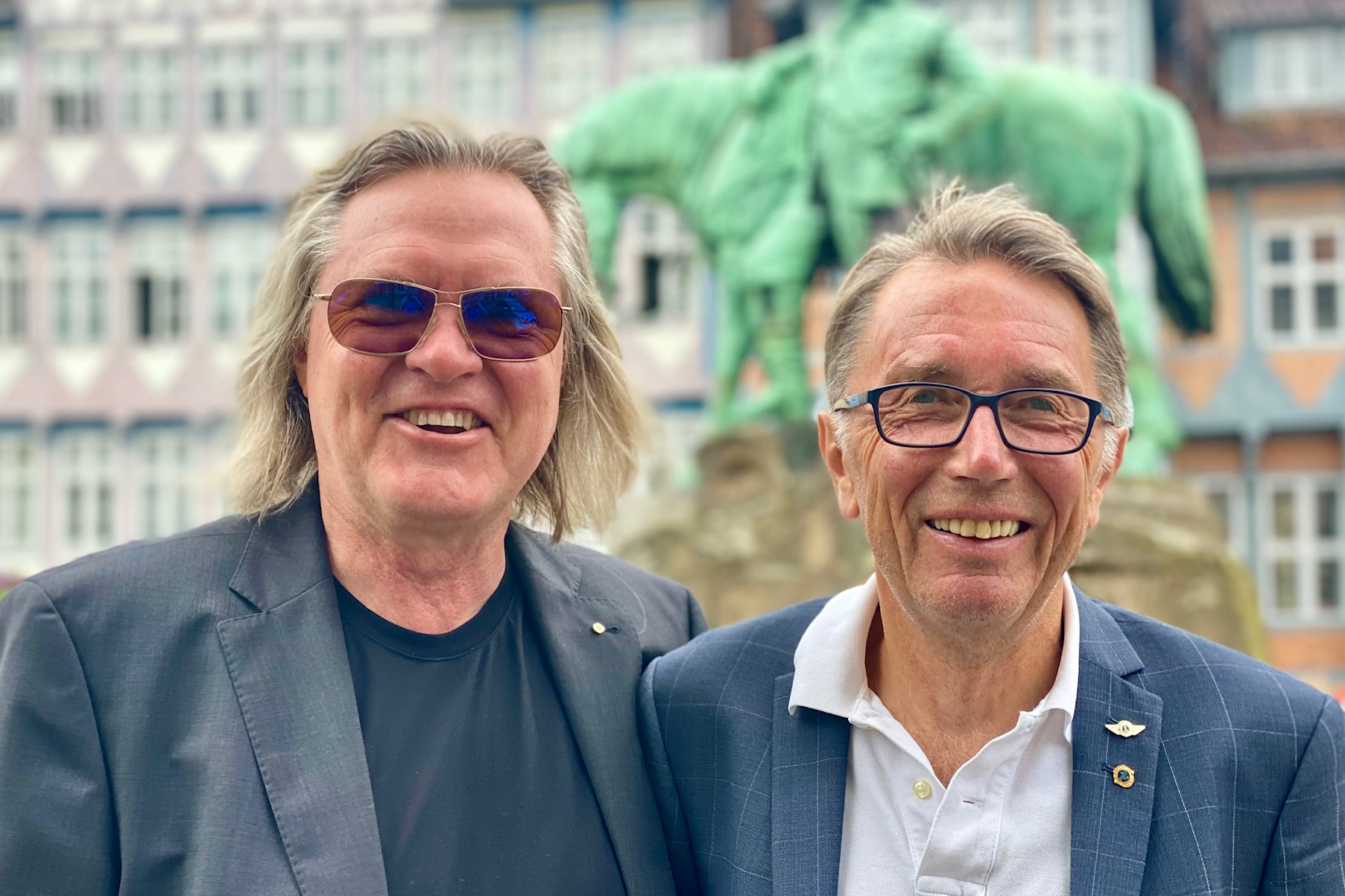 Peter Peters (li.) übernahm am 1. Juli von Jörg Emmert die Präsidentschaft im Lions Club Wolfenbüttel